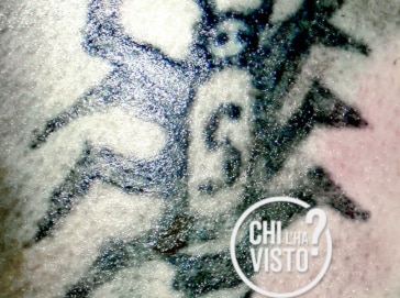 Aveva tatuati una pantera e uno scorpione:chi era?
